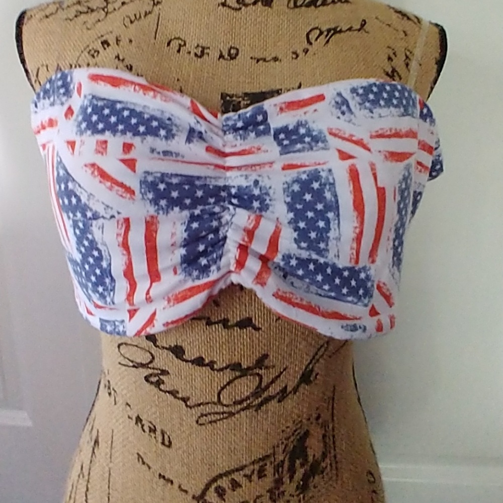 Wallflower 2x NWOT tube top